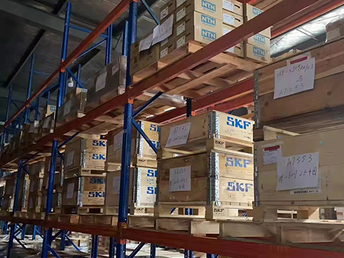 SKF — Warehouse photo 9